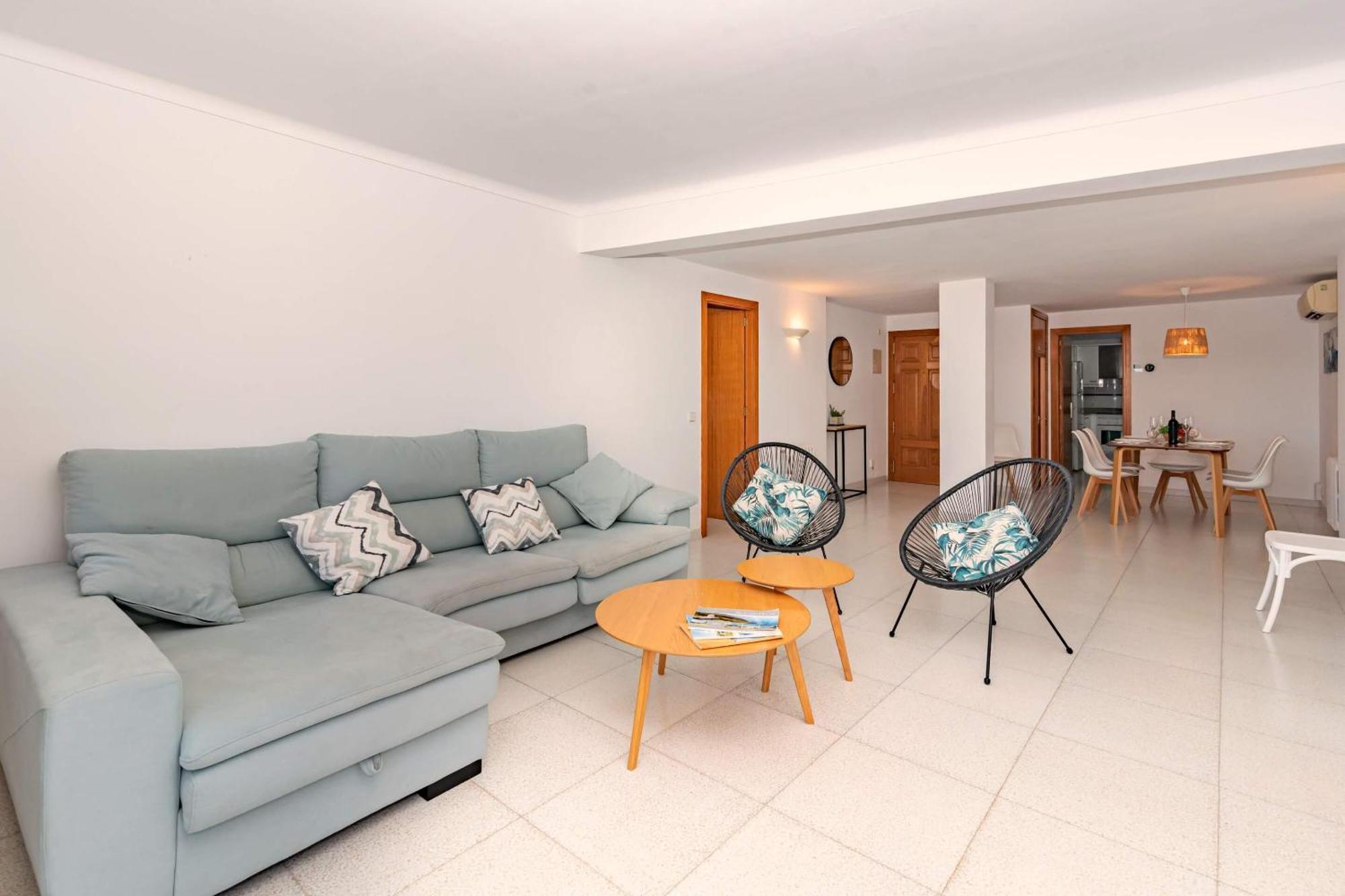 Vora Mar Beachfront Apartment By Sealand Villas Port de Pollença Exteriör bild
