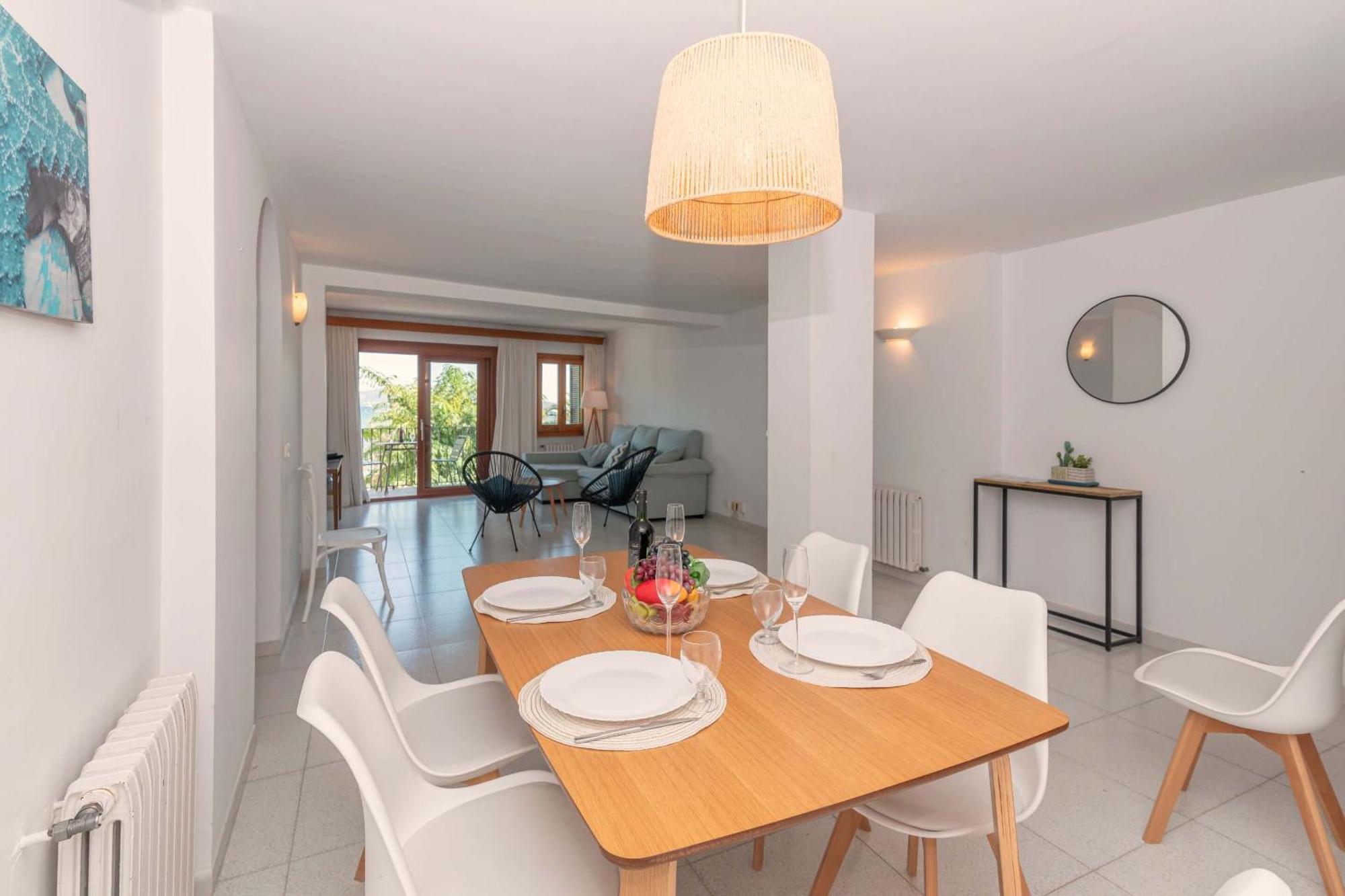 Vora Mar Beachfront Apartment By Sealand Villas Port de Pollença Exteriör bild