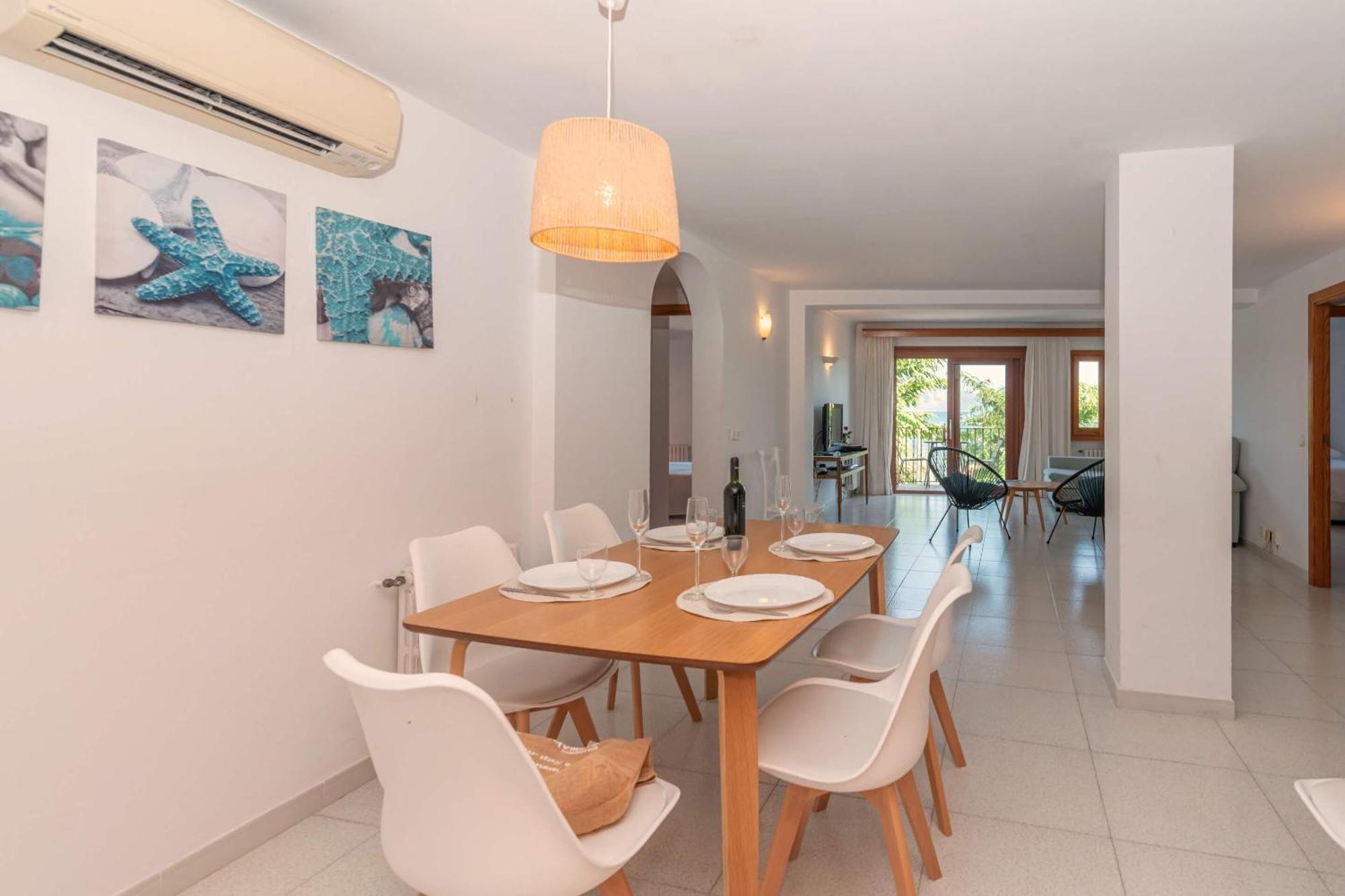 Vora Mar Beachfront Apartment By Sealand Villas Port de Pollença Exteriör bild