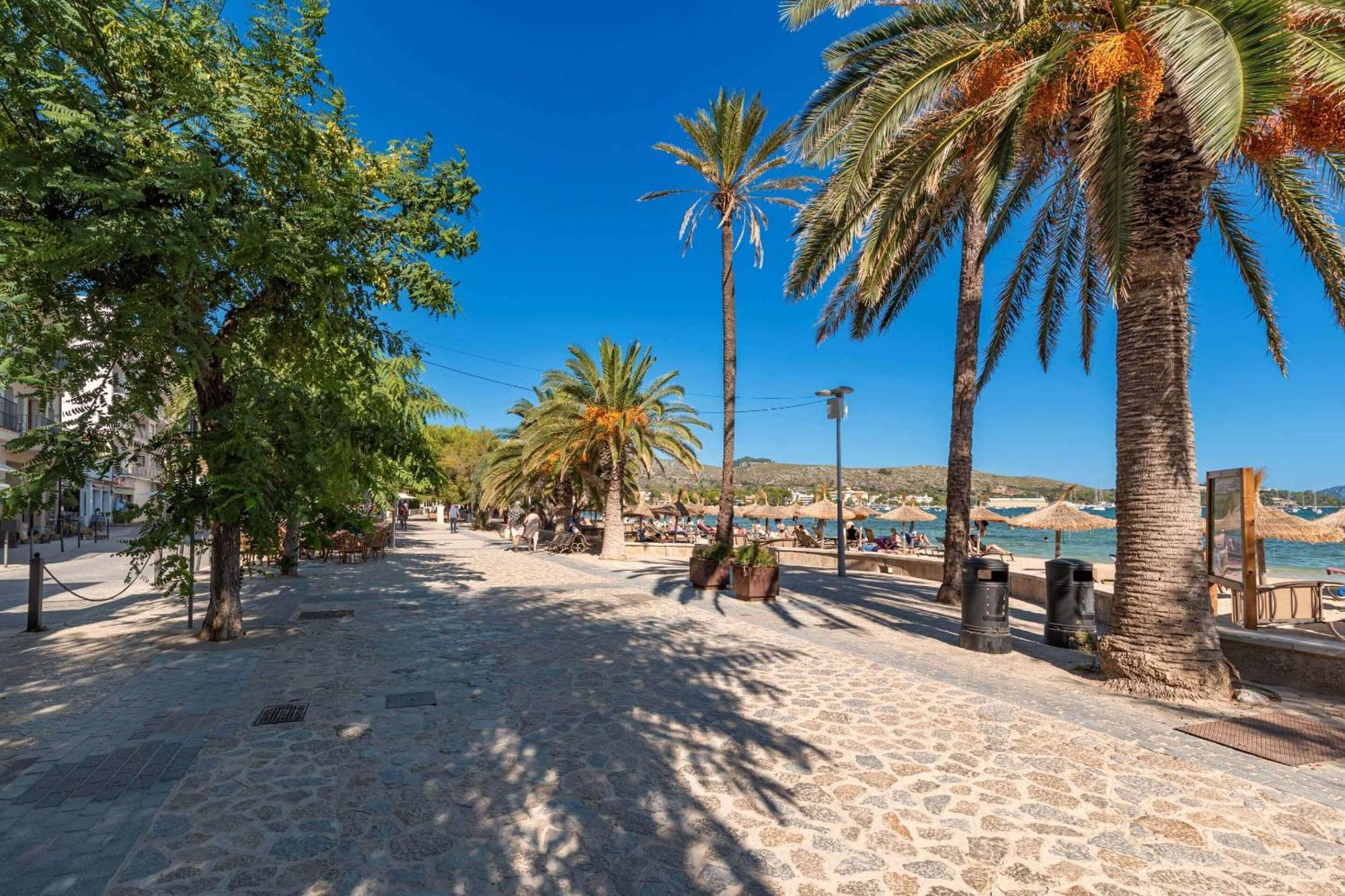 Vora Mar Beachfront Apartment By Sealand Villas Port de Pollença Exteriör bild